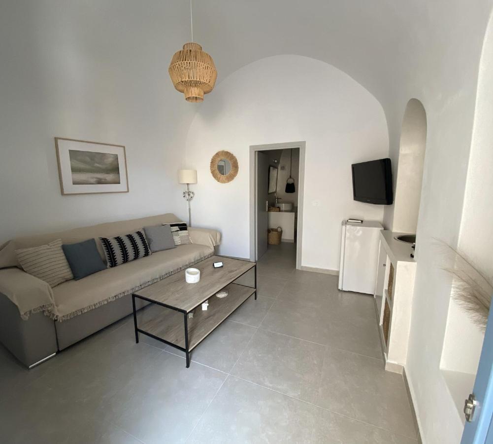 Arco Bianco Suites Akrotírion Екстериор снимка